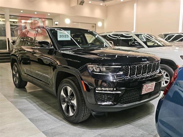 جيب جراند شيروكي 2023 للبيع في العراق - اربيل